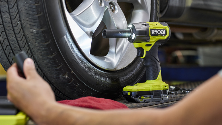 Ryobi impact wrench with SUV