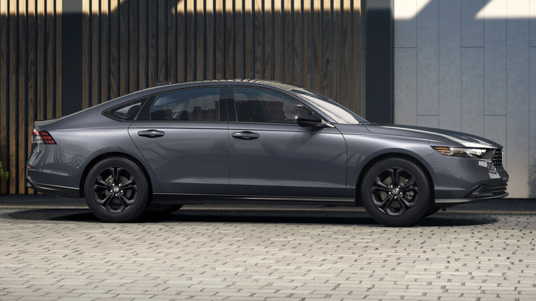 2025 Honda Accord side profile