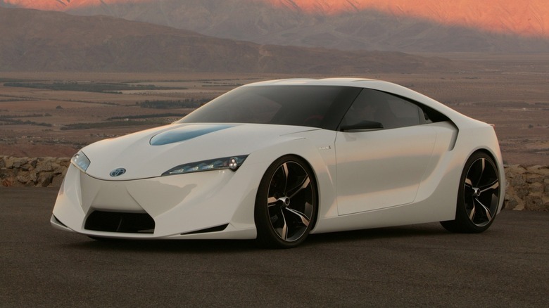 Toyota FT-HS concept