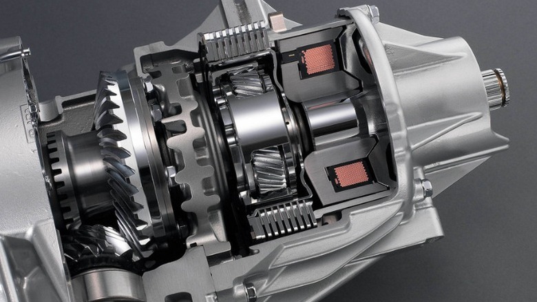 Honda SH-AWD rear differential with internal components visible