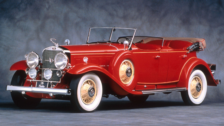 Cadillac Series 452 on display at a museum