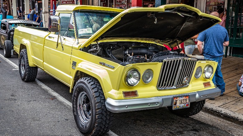 A yellow Jeep Gladiator 1967