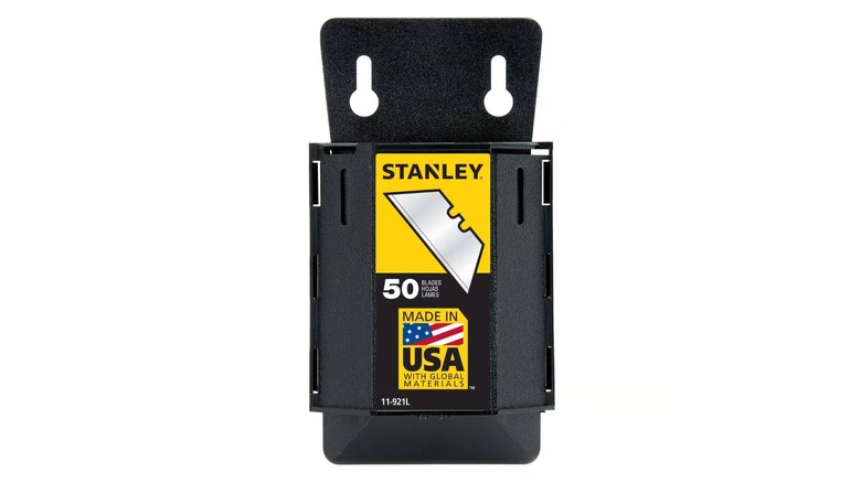 Stanley Heavy Duty Steel Blade Dispenser with Blades