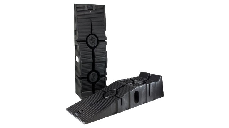 Two rhino ramps, one vertical and one horizontal