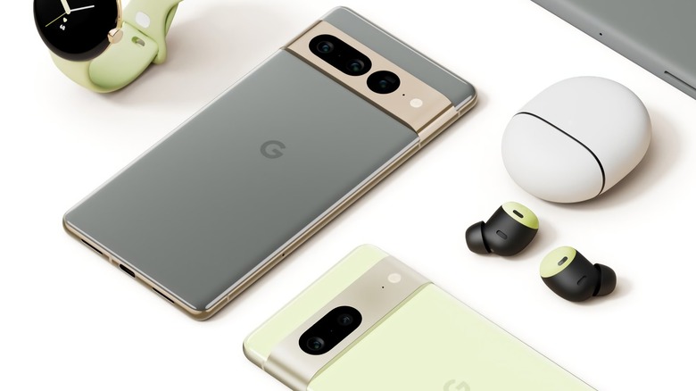 Official render of Pixel 7 series.