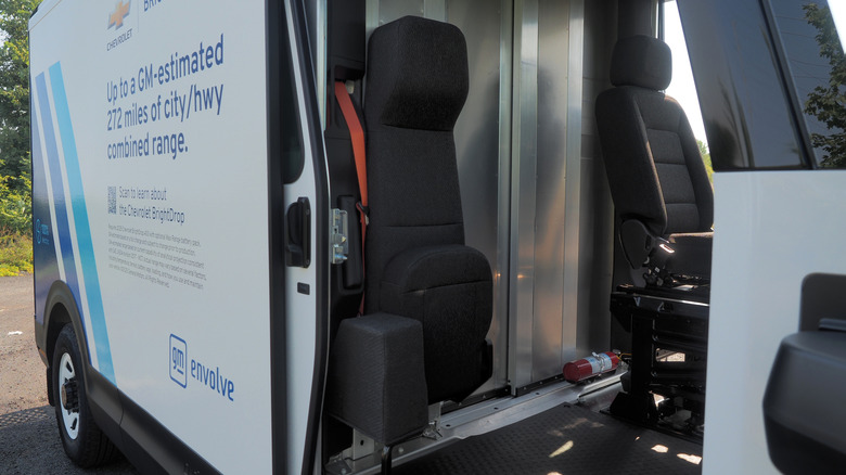 2025 Chevrolet BrightDrop 400 jumpseat