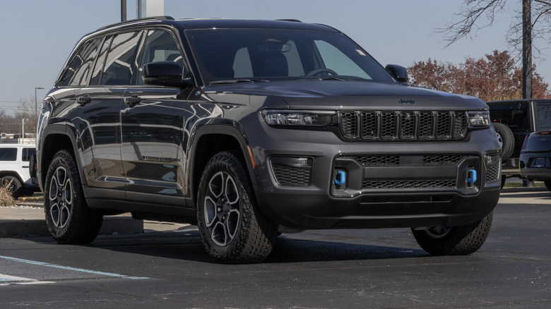 Jeep Grand Cherokee in parking lot