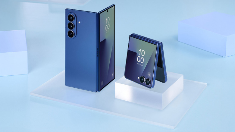 Samsung Galaxy Z Fold 7 and Z Flip 7 posed on block background