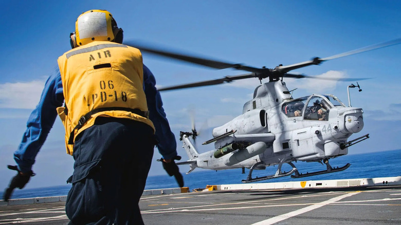 AH-1Z Viper landing on an aircraft carrier