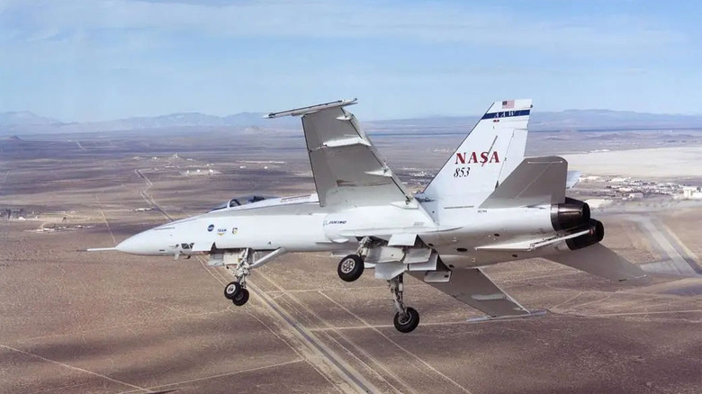 F/A-18 Active Aeroelastic Wing Nasa X-Plane