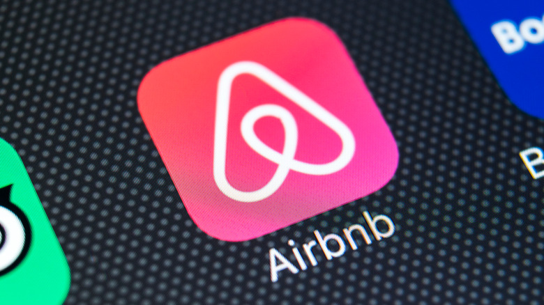 Airbnb icon smartphone