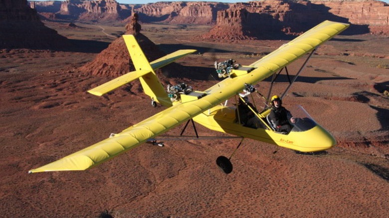 Yellow Air Cam with landing tires
