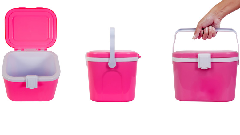 Cooler shown open and closed