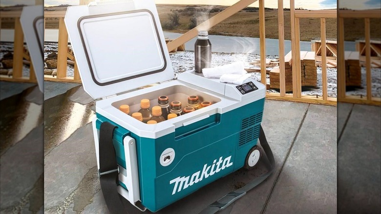 Makita smart cooler/warmer in use on job site