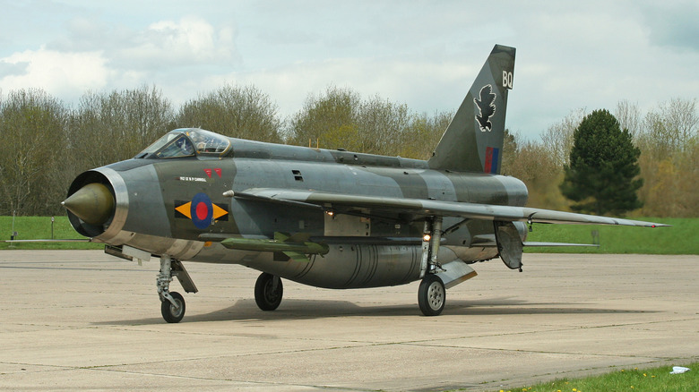English Electric Lightning on runway