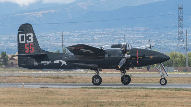 F7F Tigercat on runway