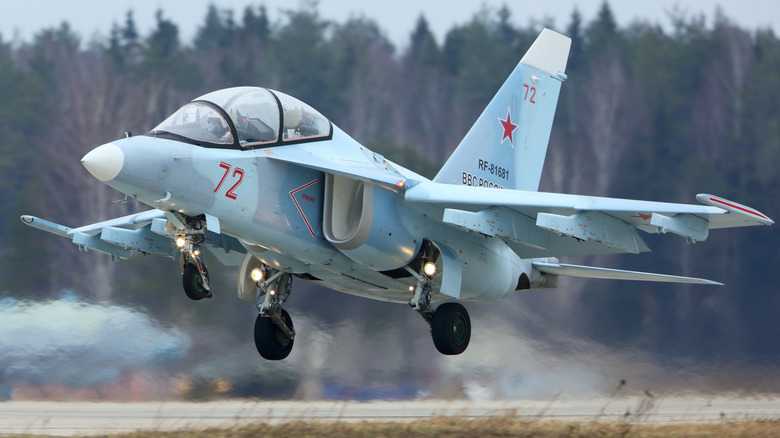 Yak-130 coming in for landing.