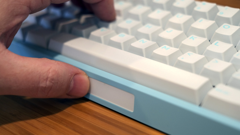 am compact touch