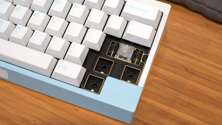 am compact touch