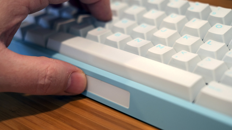 AM Compact Touch touchpad
