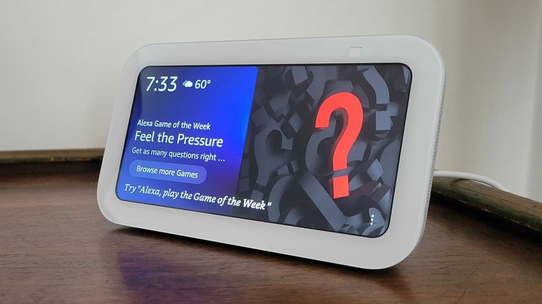 Echo Show 5 at an angle
