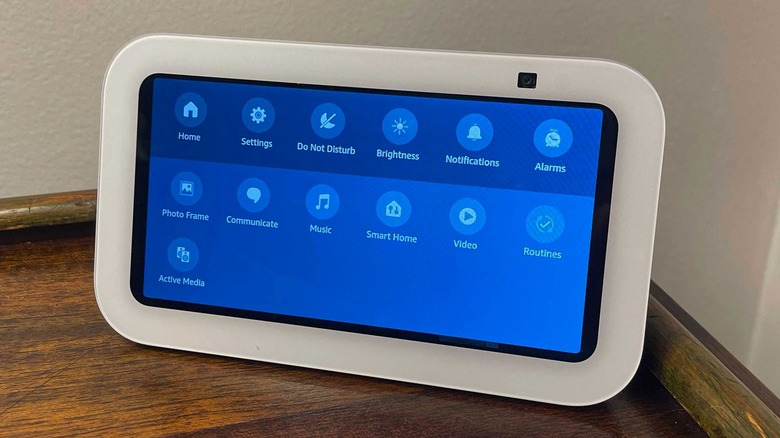 Echo Show 5 menu