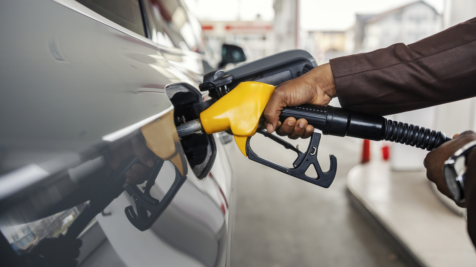 Amazon Is Giving Prime Members 20 Cents Off On Gas – How (And Where) To Use It