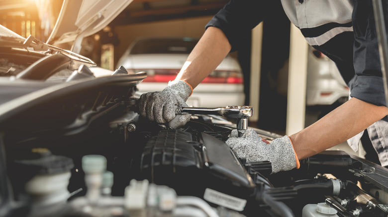 mechanic working