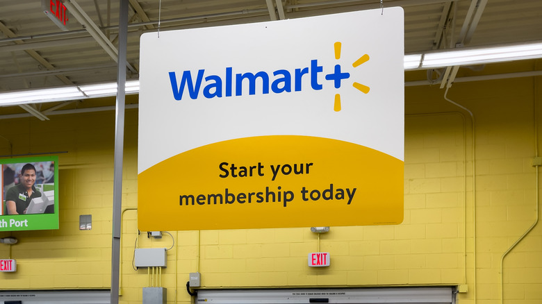 Walmart+ sign in store