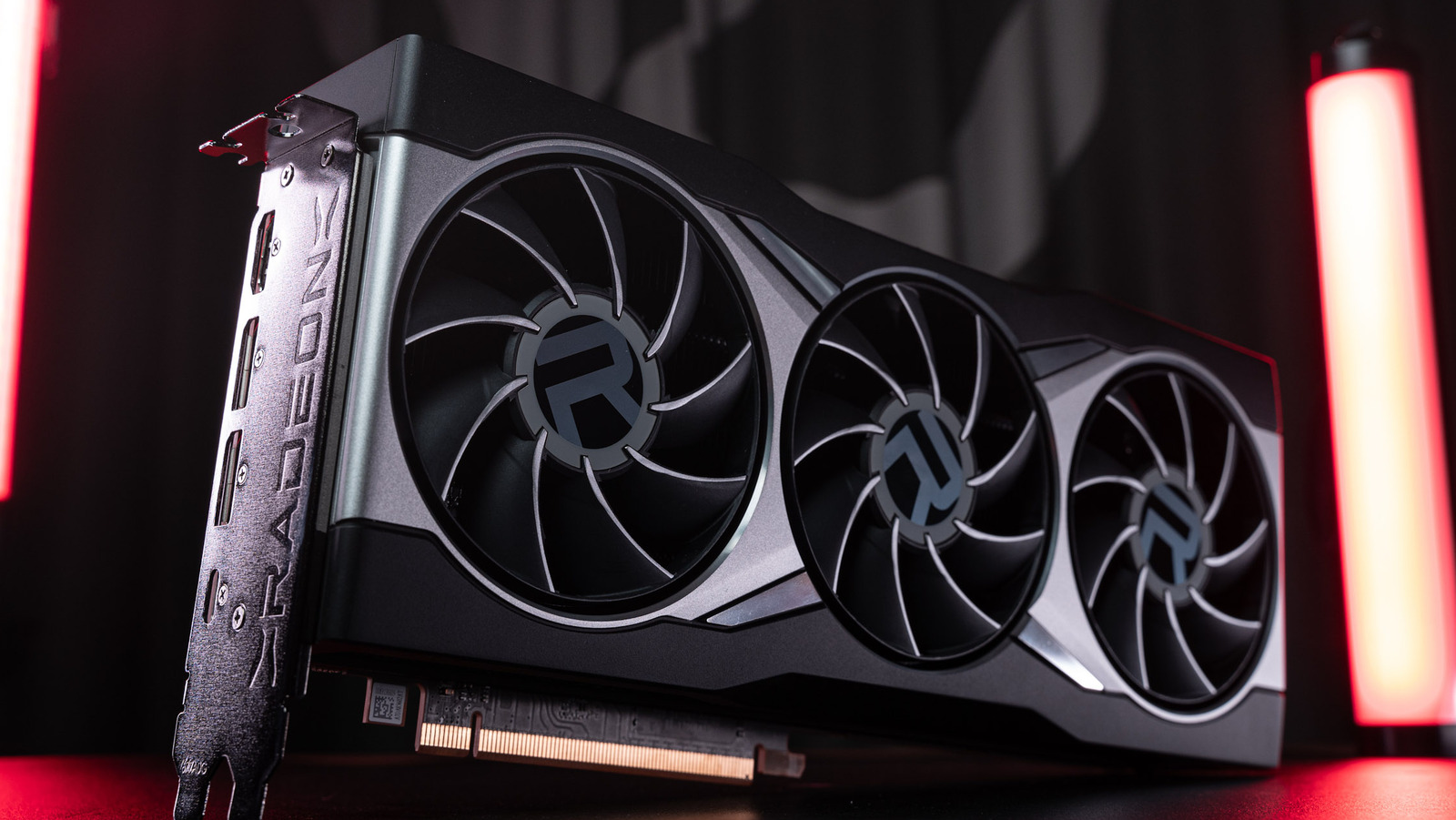 AMD Says New 'Enthusiast' Radeon 7000 GPUs Will Arrive Soon