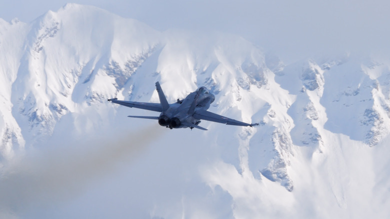 F-47 (slashgear.org)