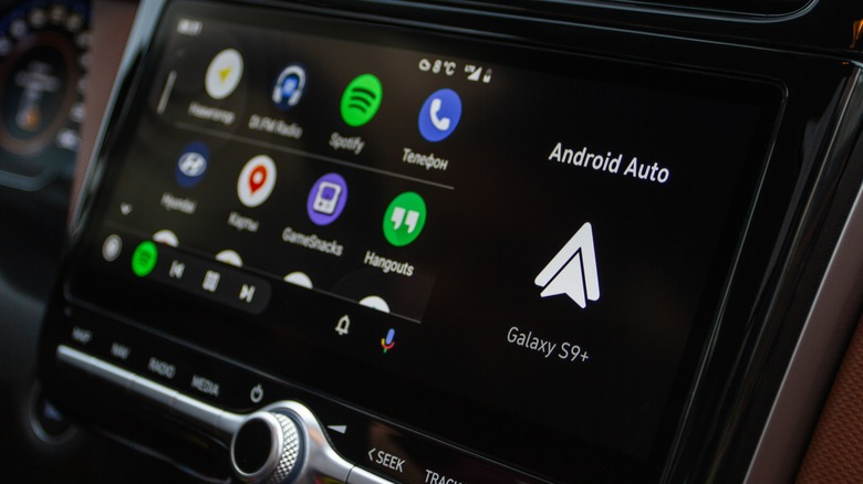 Android Auto on a car's infotainment screen
