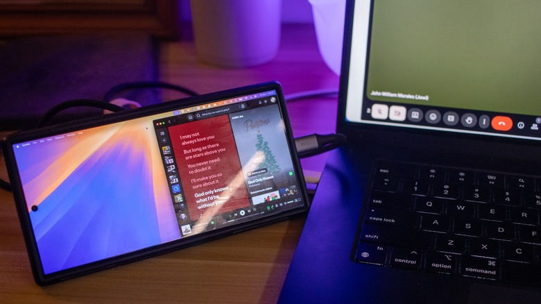 using the Samsung S24 Ultra as a secondary screen for the MacBook Air
