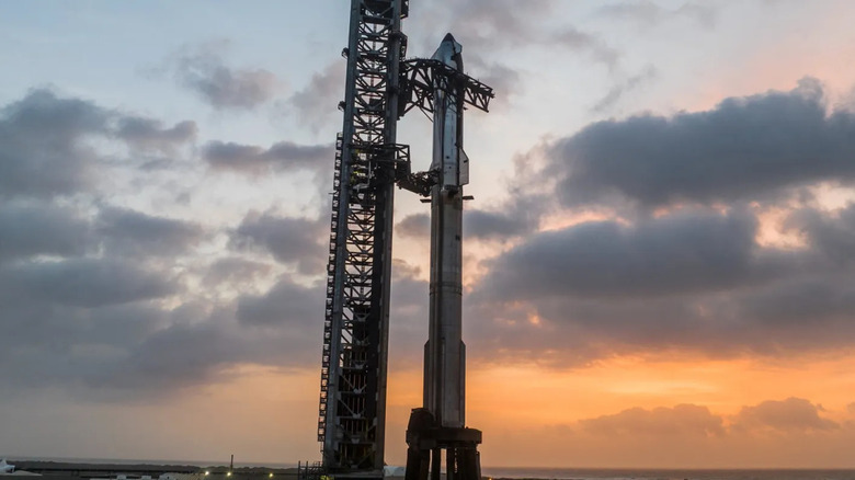 View of the SpaceX Starship on the launchpad before take off.