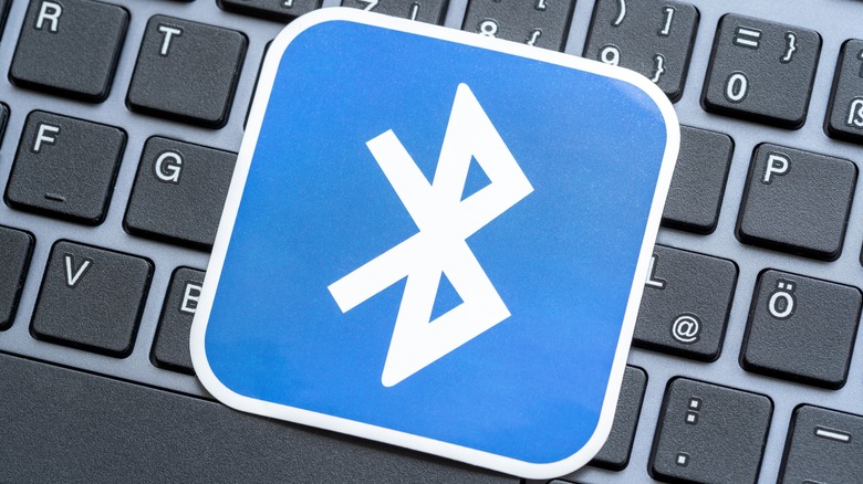 Logo Bluetooth no teclado