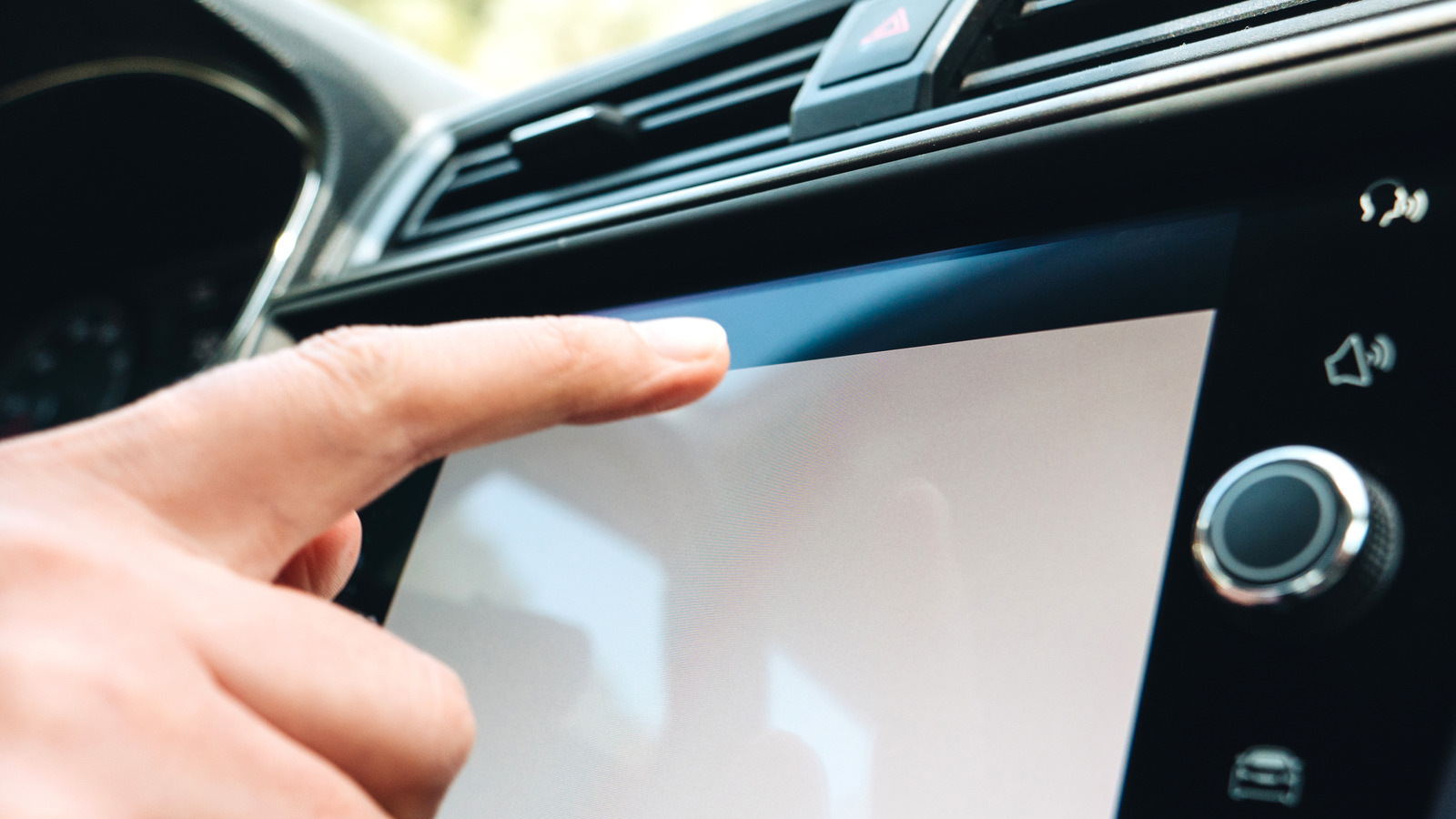 Apple CarPlay Vs Android Auto: Which Is Best? – SlashGear