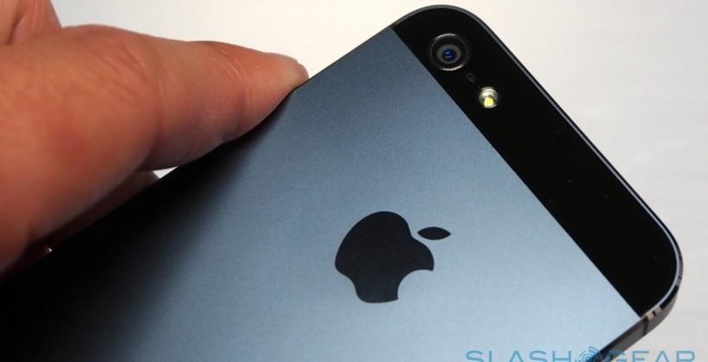 iphone-5-hands-on-slashgear-016