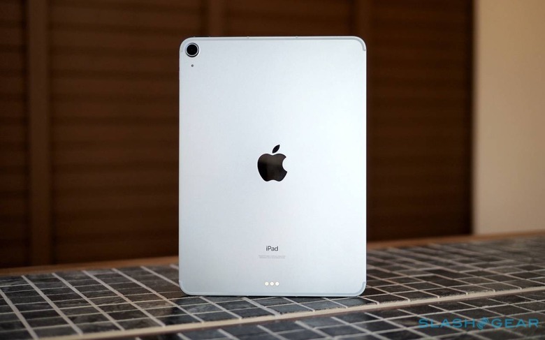 Apple iPad Air (2020) Review - Marvel In The Middle - SlashGear
