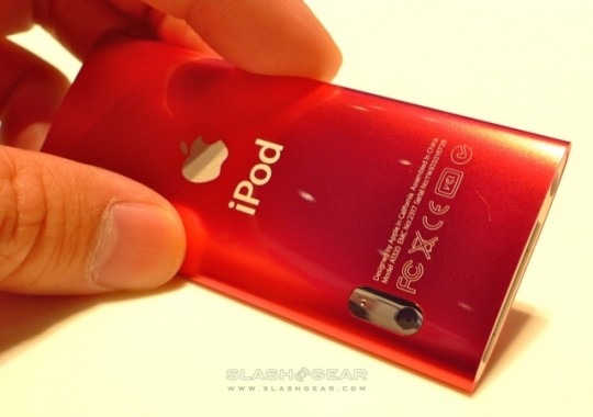 apple_ipod_nano_5g_slashgear_2