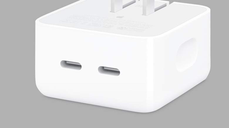 Apple 35W dual USB-C compact power adapter