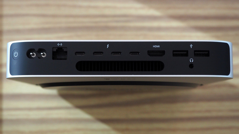 2023 Apple Mac mini ports