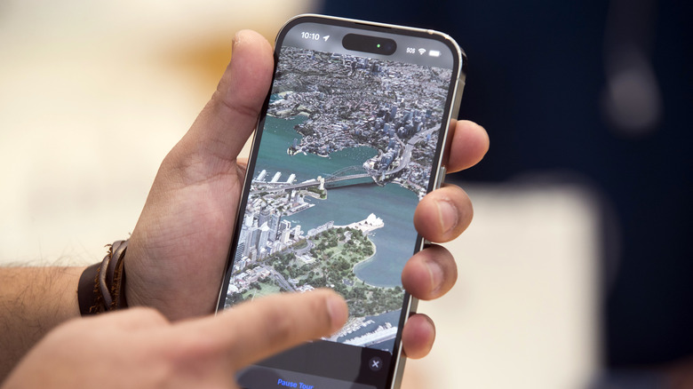 Apple Maps iPhone 14