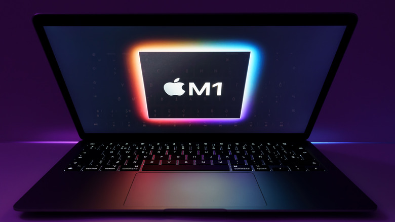 2020 MacBook Air with Apple M1 silicon