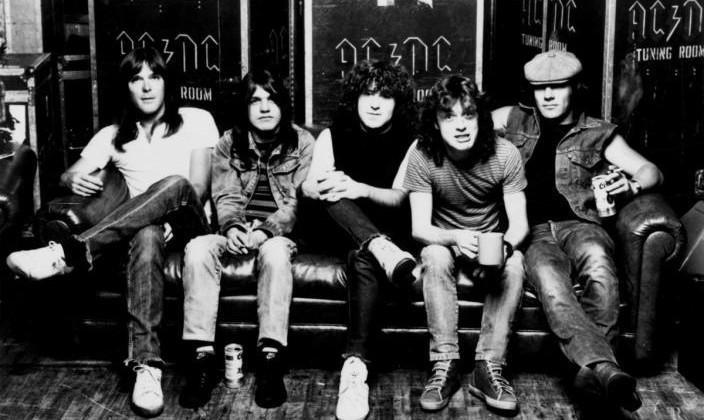 Apple Music scores AC/DC, digital exclusivity of Dre's 'The Chronic'