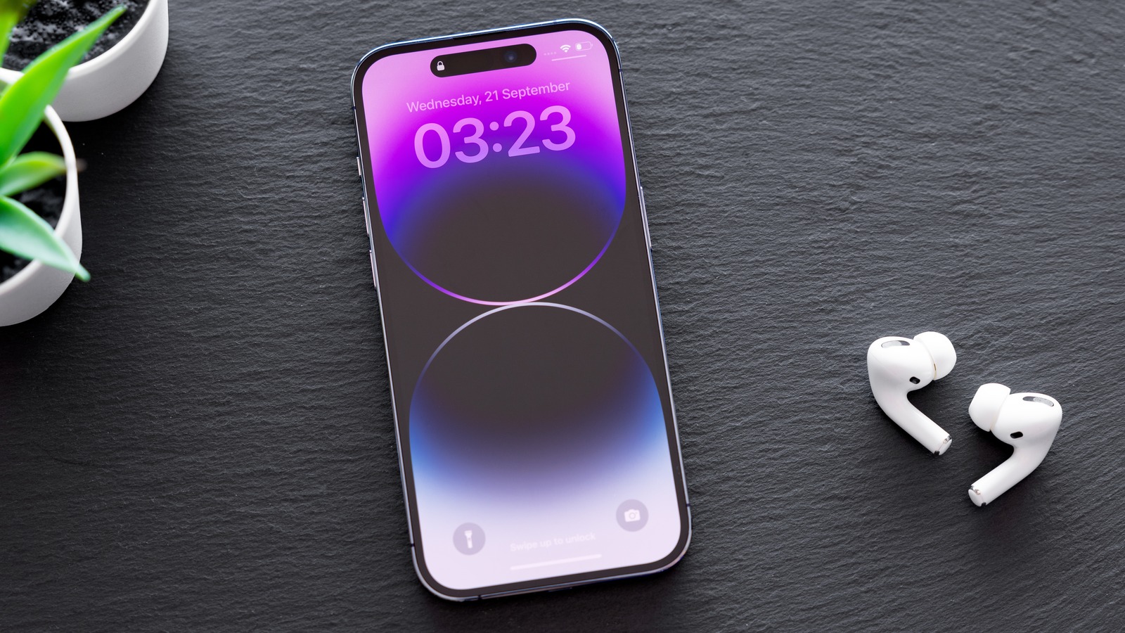 Apple Warns iPhone 14 Pro And Pro Max Deliveries Will Take Longer Than