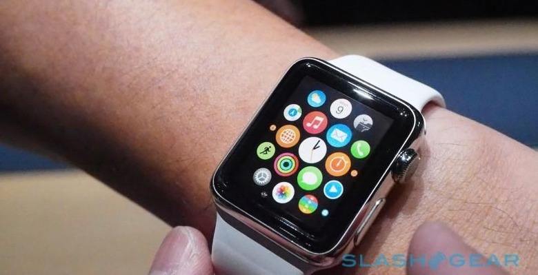 apple-watch-hands-on-2015-sg-8-820x420
