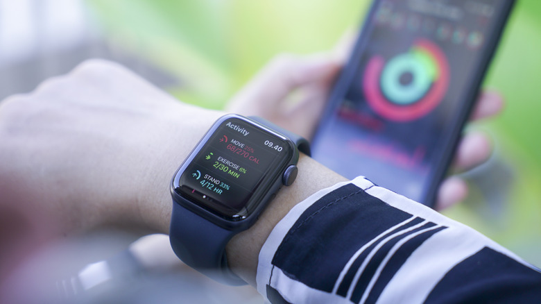 Activity display on Apple Watch