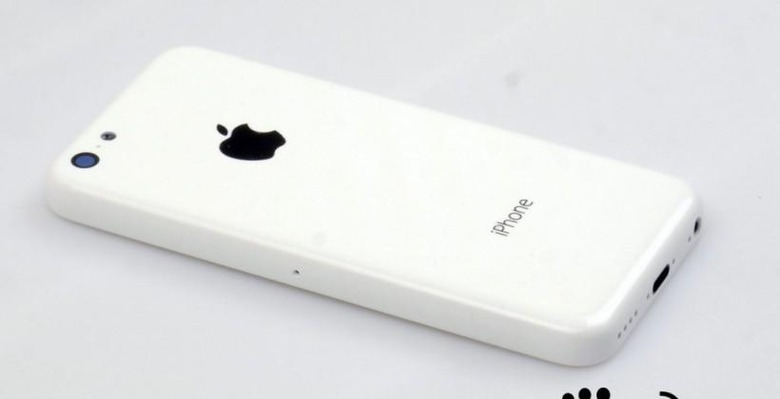 budget_iphone_plastic_leak_rumor