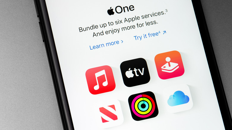 Apple subscription services iPhone