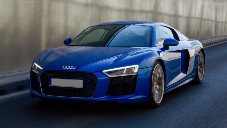 audi r8 sportscar